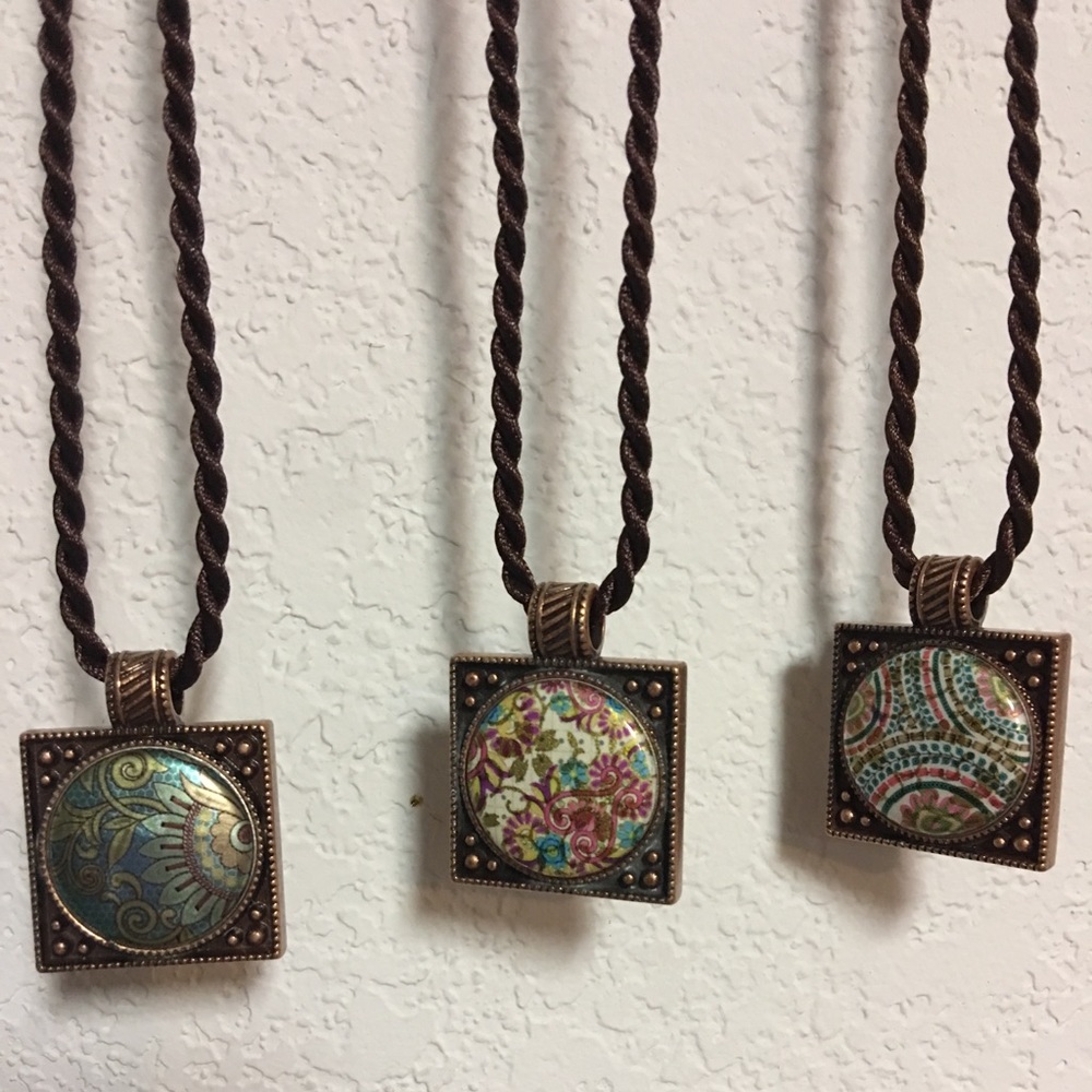 Three Magnabilities Magnetic Necklaces.  NWOT